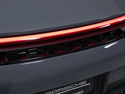 Certified 2025 Porsche 911 Carrera image 33