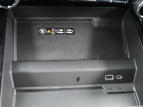 New 2026 Chevrolet Tahoe High Country AWD/4WD image 24