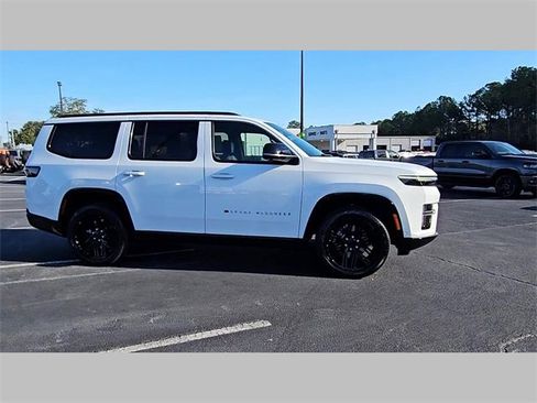 New 2026 Jeep Grand Wagoneer Limited image 37