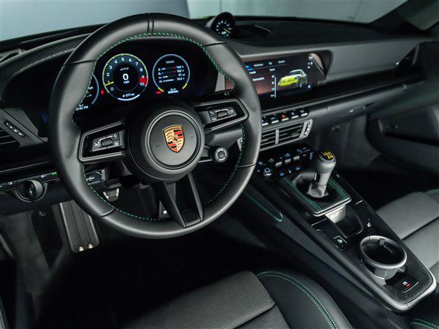 Used 2026 Porsche 911 GT3 RWD image 4