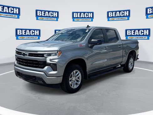 Used 2024 Chevrolet Silverado 1500 RST w/ Z71 Off-Road Package AWD/4WD image 1