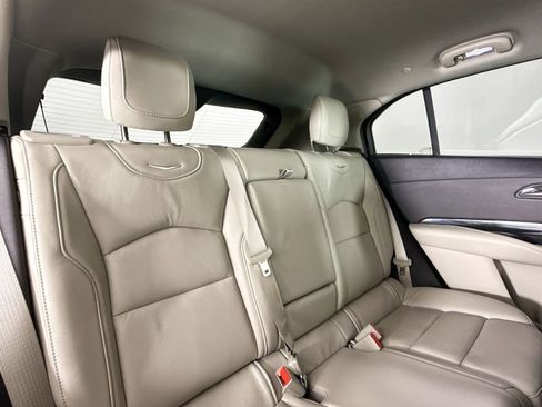 Used 2019 Cadillac XT4 Premium Luxury image 15