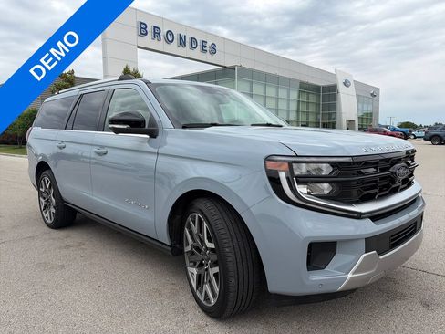 Used 2025 Ford Expedition Max Platinum w/ Platinum Ultimate Package AWD/4WD image 1