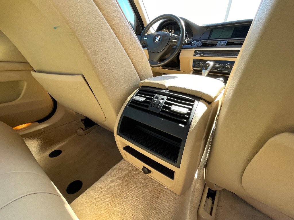 Used 2013 BMW 535i Sedan RWD image 29