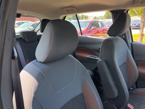 Used 2020 Nissan Kicks SR FWD image 26