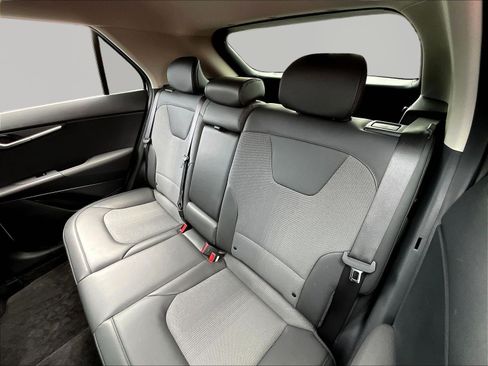 Used 2024 Kia Niro EX FWD image 22