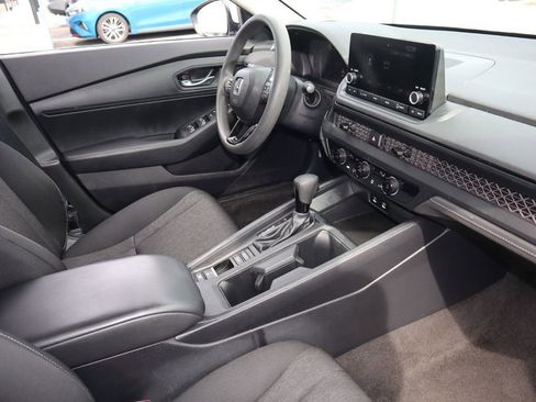 Used 2024 Honda Accord LX image 27