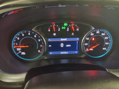 Used 2023 Chevrolet Traverse LT w/ LPO, Cargo Package AWD/4WD image 23