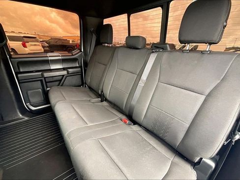 Used 2018 Ford F150 XLT w/ Equipment Group 302A Luxury AWD/4WD image 19