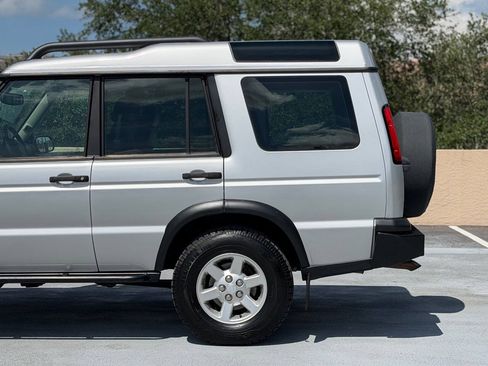 Used 2004 Land Rover Discovery S AWD/4WD image 6