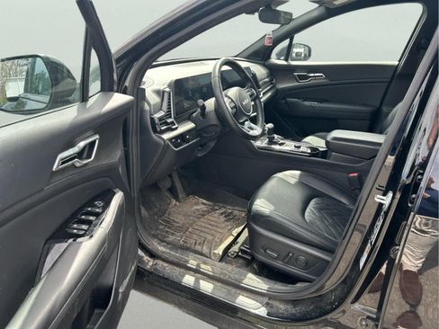 Used 2023 Kia Sportage X-Line AWD/4WD image 8