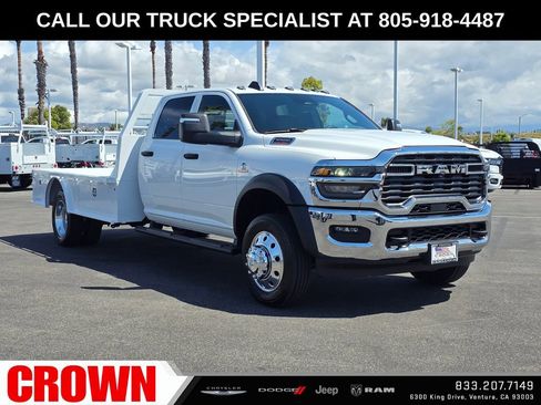 New 2026 RAM 5500 Tradesman AWD/4WD image 3