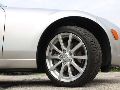 Used 2007 MAZDA MX-5 Miata Touring RWD image 38