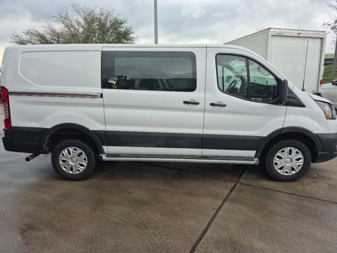 Used 2024 Ford Transit 250 Low Roof w/ Exterior Upgrade Package image 13