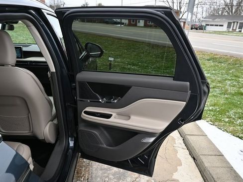 Used 2022 Lincoln Corsair Reserve w/ Equipment Group 201A image 20