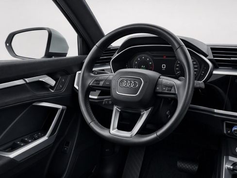 Used 2022 Audi Q3 2.0T Premium Plus AWD/4WD image 24