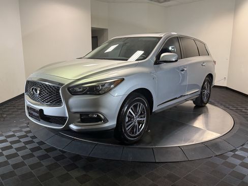 Used 2018 INFINITI QX60 Luxe AWD/4WD image 3