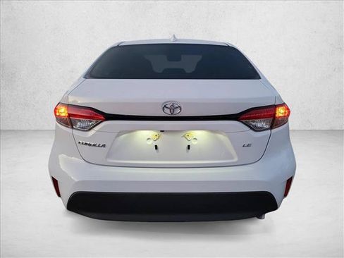 Used 2026 Toyota Corolla LE FWD image 6