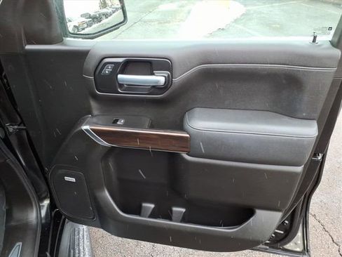 Used 2021 GMC Sierra 1500 SLT image 25