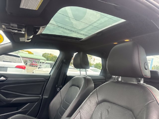 Used 2021 Volkswagen Jetta GLI Autobahn FWD image 22