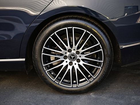 Used 2023 Mercedes-Benz C 300 C 300 w/ Exclusive Trim Package image 6