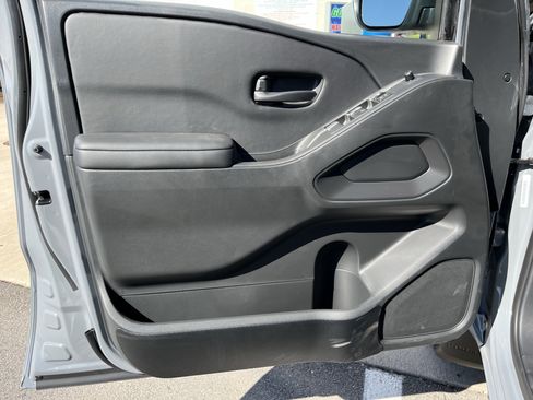 New 2026 Nissan Frontier SV w/ Tow Package image 17