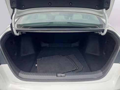 Certified 2023 Honda Accord EX image 29