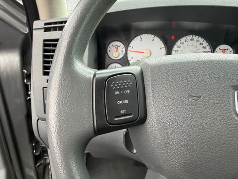 Used 2008 Dodge Ram 2500 Truck SXT image 33