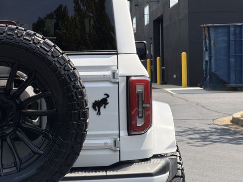 Used 2023 Ford Bronco Badlands AWD/4WD image 21