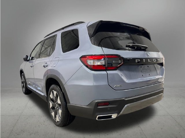 New 2026 Honda Pilot Elite image 3