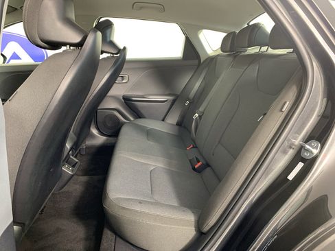 Used 2025 Kia K4 FWD image 32