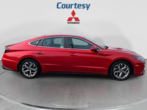 Used 2022 Hyundai Sonata SEL w/ Convenience Package FWD image 6