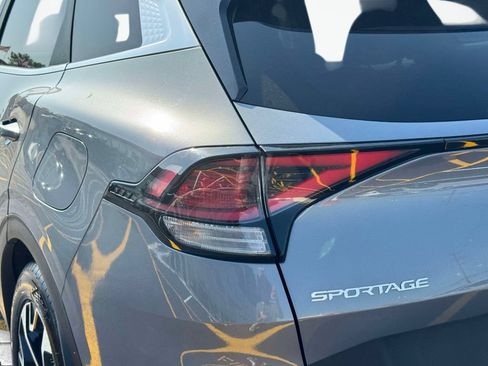 Certified 2023 Kia Sportage EX FWD image 10