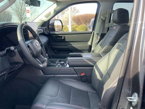 Used 2023 Toyota Tundra TRD Pro AWD/4WD image 9