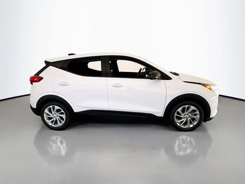 New 2027 Chevrolet Bolt LT FWD image 5