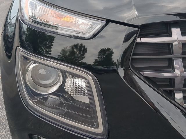 Used 2026 Hyundai Venue SEL FWD image 9