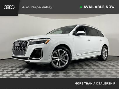 New 2025 Audi Q7 3.0T Premium Plus