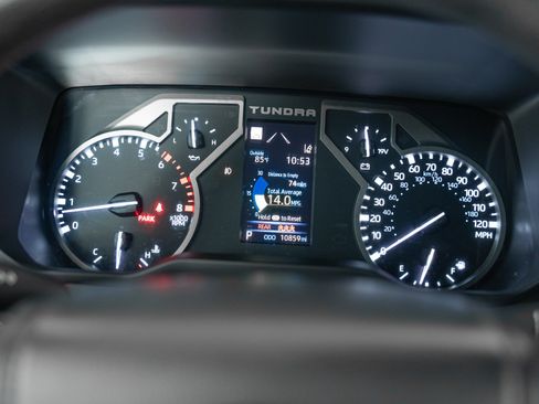 Used 2025 Toyota Tundra SR5 AWD/4WD image 13