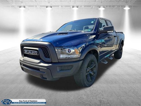 Used 2021 RAM 1500 Classic Warlock w/ Luxury Group AWD/4WD image 3