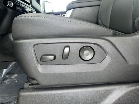 New 2026 Chevrolet Silverado 2500 LT image 23