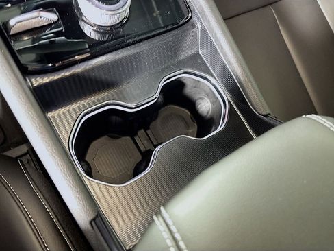 New 2025 Jeep Grand Cherokee Limited w/ Trailer Tow Package image 15