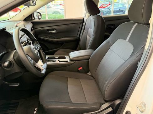 Used 2024 Nissan Sentra SV FWD image 7