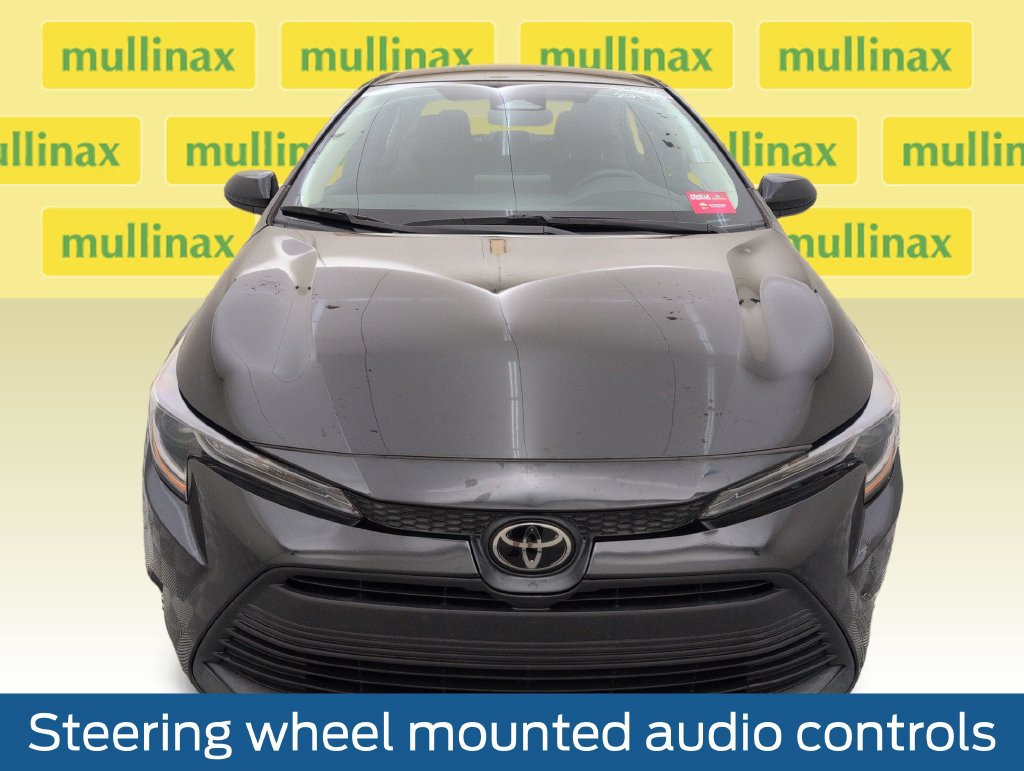 Used 2024 Toyota Corolla LE FWD image 14
