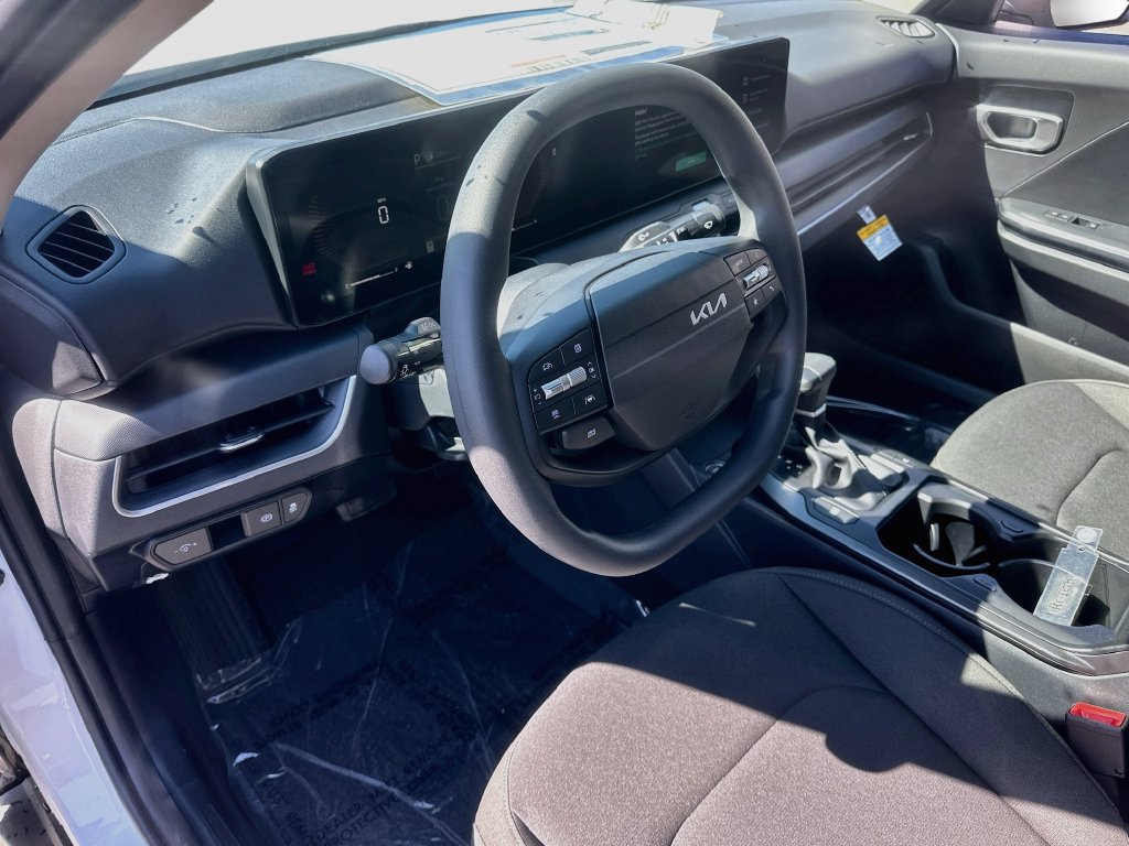 New 2026 Kia K4 FWD image 9