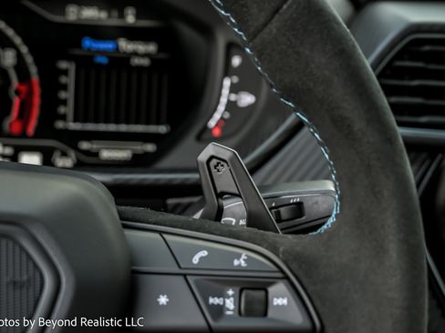 Used 2024 Lamborghini Urus Performante image 39