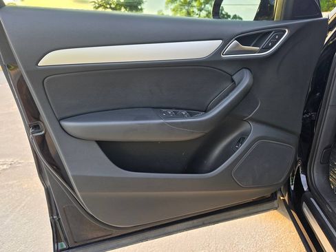 Used 2018 Audi Q3 2.0T Premium FWD image 13
