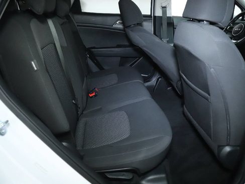 Used 2025 Kia Sportage LX FWD image 33