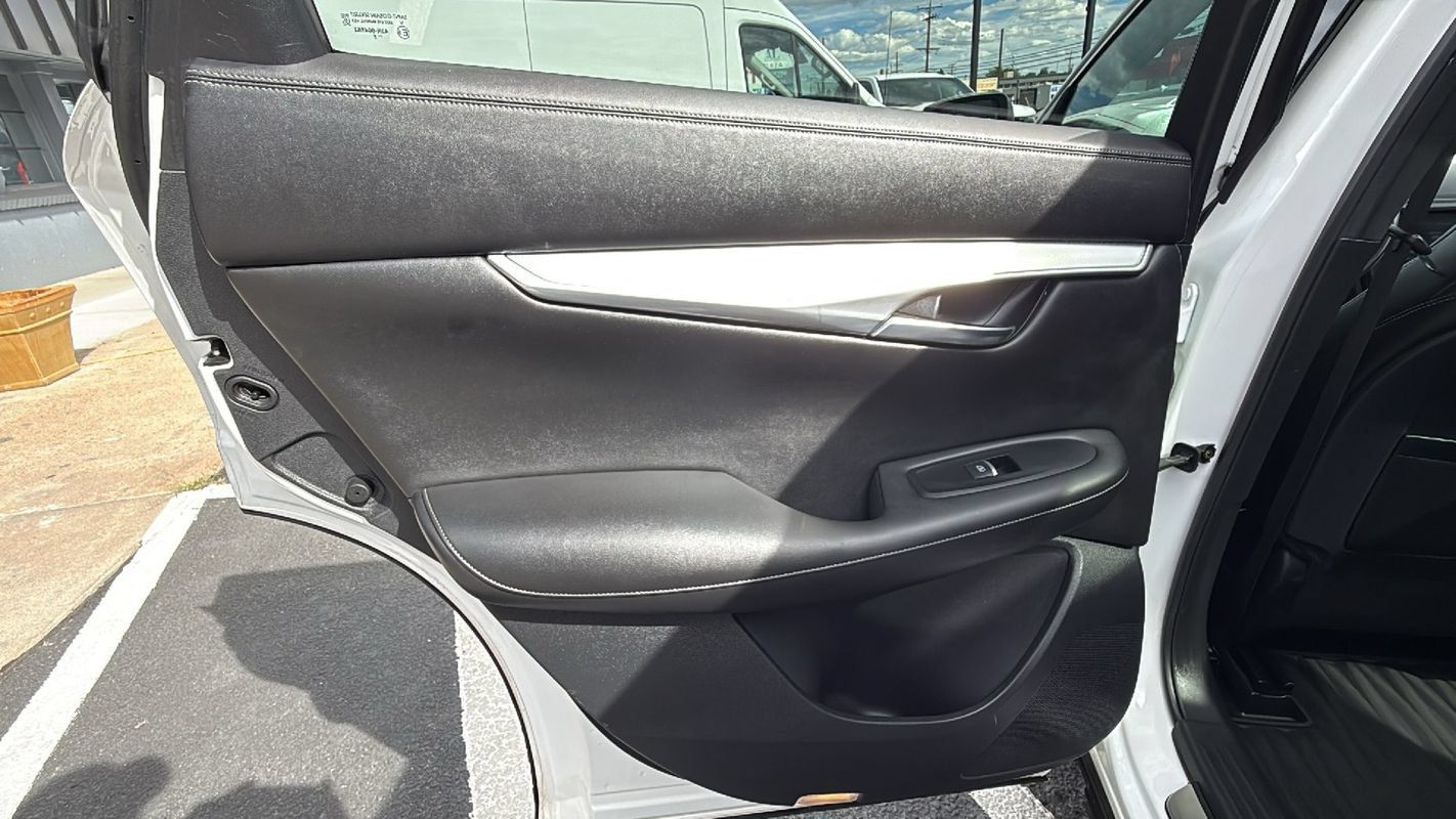 Used 2019 INFINITI QX50 Luxe w/ Navigation Package AWD/4WD image 11