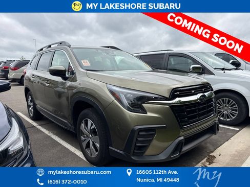 Certified 2025 Subaru Ascent Premium AWD/4WD image 1