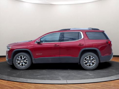 Used 2023 GMC Acadia SLT w/ Preferred Package image 23